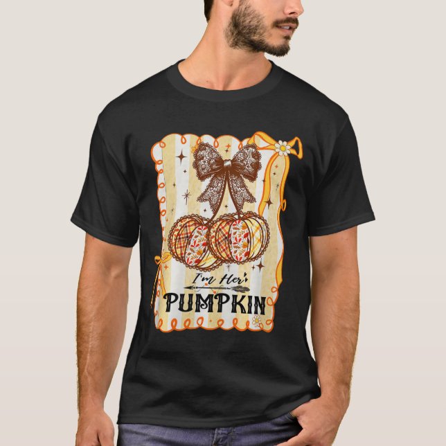 I'm Her Pumpkin Cherry Couple Coquette Bow Fall Th T-Shirt (Vorderseite)
