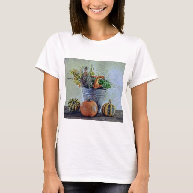 Im Herbst noch Leben mit Kürbis, Blume T-Shirt (Vorderseite)