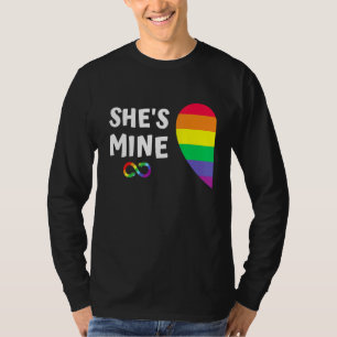 Im Hers ist meine Mutter auf den stolzen lesbische T-Shirt