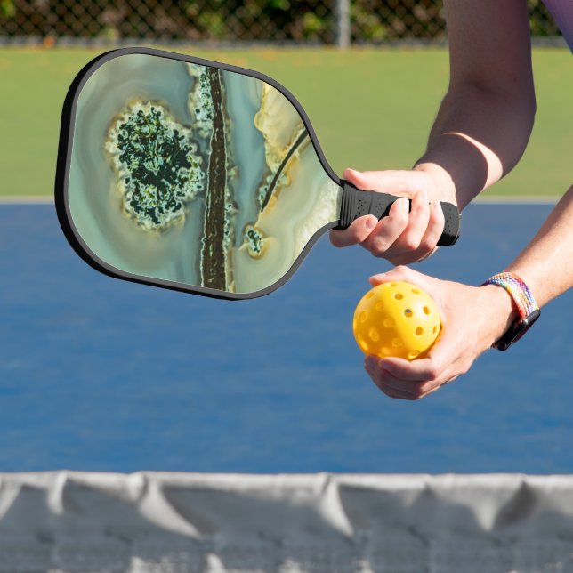 Im Inneren eines halb wertvollen Steins Pickleball Schläger (InSitu)