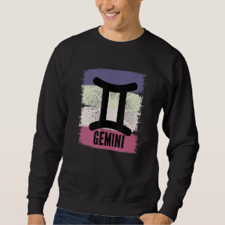 Im Mai im Juni Geburtstag im August Geboren Sweatshirt