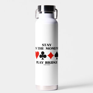 Im Moment bleibe Vier-Karten-Anzug spielen Trinkflasche
