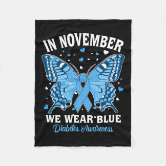 Im November tragen wir das Bewusstsein für Blaue D Fleecedecke