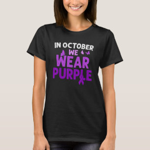 Im Oktober tragen wir Lila Gewalt T-Shirt