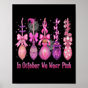Im Oktober tragen wir rosa Rosa Rotzunge Halloween Poster