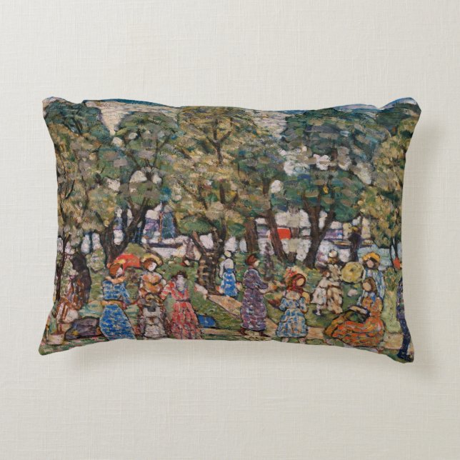 Im Rahmen der Bäume von Maurice Prendergast, Fine  Dekokissen (Rückseite)