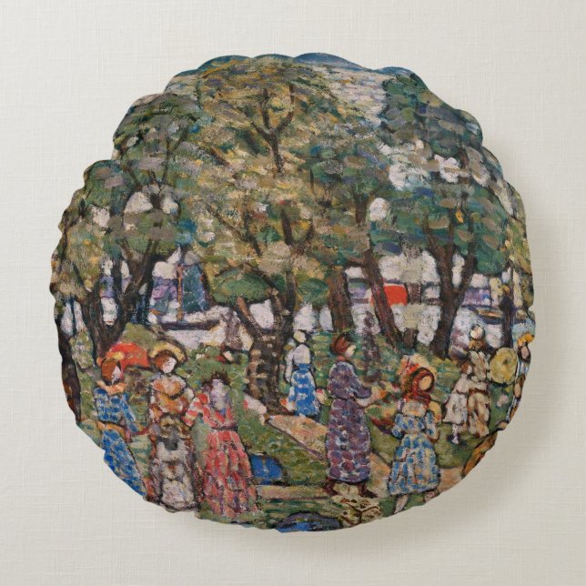 Im Rahmen der Bäume von Maurice Prendergast, Fine  Rundes Kissen (Vorderseite)