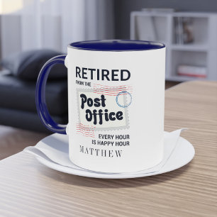 Im Ruhestand befindlicher Postmitarbeiter hinterlä Tasse