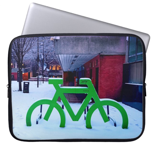 Im Schnee stecken Laptopschutzhülle (Vorderseite)