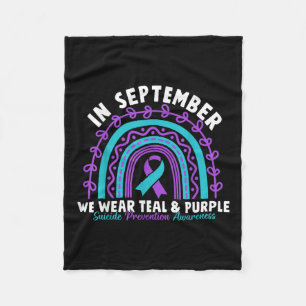 Im September tragen wir Aquamarinen Lila Ribbon-Su Fleecedecke