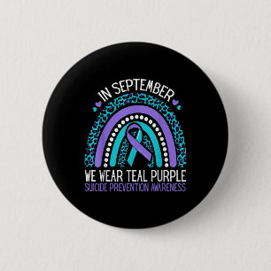 Im September tragen wir Aquamarines Lila Ribbon-Su Button
