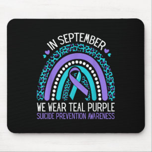 Im September tragen wir Aquamarines Lila Ribbon-Su Mousepad