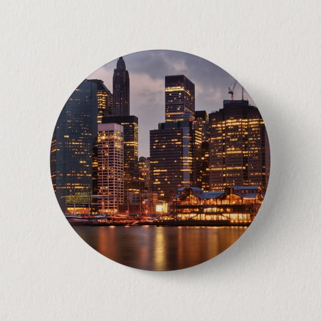 Im Stadtzentrum gelegenes NYC Button (Vorderseite)