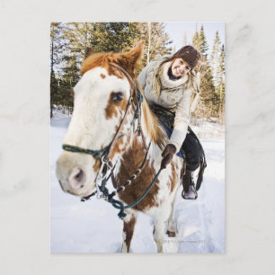 Im Winter auf Pferd Postkarte