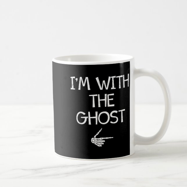 I'm With The Ghost Funny Halloween Costume Couples Kaffeetasse (Rechts)