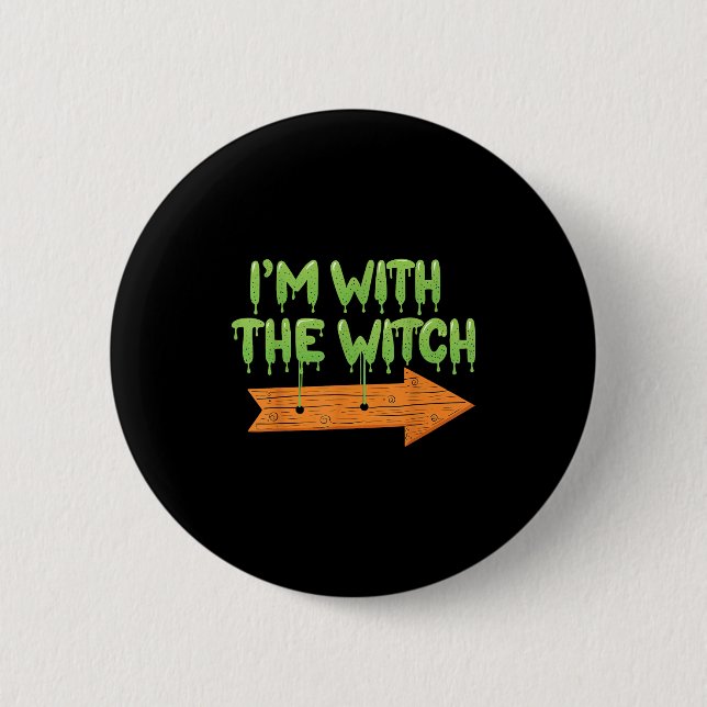 I'm With The Witch Halloween Couples Matching Soky Button (Vorderseite)