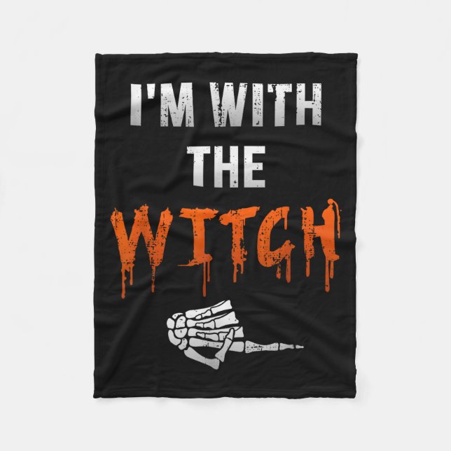 I'm With Witch Skeleton Hand Funny Halloween Husba Fleecedecke (Vorderseite)