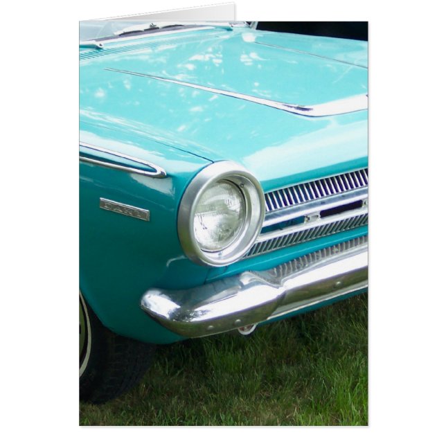 image classique d'une couleur gentille de dard (Devant)