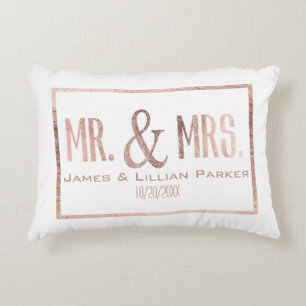 Imitat-Rosen-Goldherr und Frau Monogram Wedding Zierkissen
