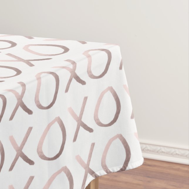 Imitat-Rosen-Goldtypographie umarmt und küsst xoxo Tischdecke (Beispiel)