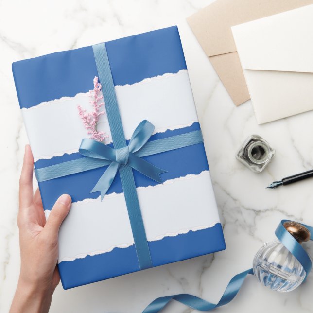 Imitate aus depressiv blauen Streifen Geschenkpapier (Schenken)