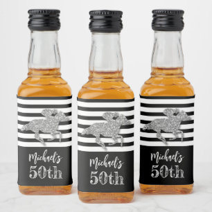 Imitate Gold Glitzer Race Horst auf dem Schwarzen Alkoholflaschenetikett