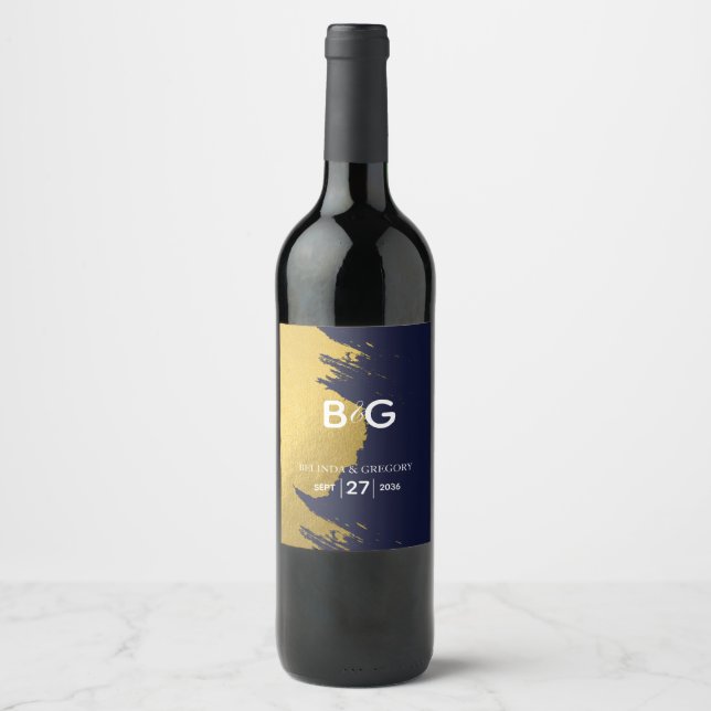 Imitate Gold Navy Blue Monogram Wedding Weinetikett (Vorderseite)