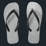 Imitate Silber-Glitzer-Printbild Strand Flip Flops<br><div class="desc">Imitate Schwarz-Silber-Glitzer drucken Bild Strand flip Flops. Coole Sandalen mit goldenem Design. Anpassbare Hintergrundfarben. Machen Sie sich für den Sommer Ihre eigenen, neuen Flipflop-Slippers. Trendy Surf Accessoires für Damen und Jugendliche. Glamouröse funkelnd Glitzern und seidig glänzende Glimmer. Auch für Braut und Bräutigam, Hochzeitsmädchen oder Gäste im Party der gehobenen Hochzeit...</div>