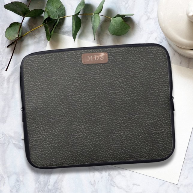 Imitats Schwarzes Leder Look Monogramm Laptop-Sieb Laptopschutzhülle (Add your initials to this stylish black laptop sleeve)
