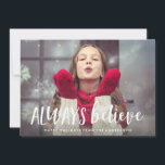 Immer Urlaub Fotokarte glauben Feiertagskarte<br><div class="desc">Versenden Sie Ihren Urlaub mit einer persönlichen Fotokarte!</div>