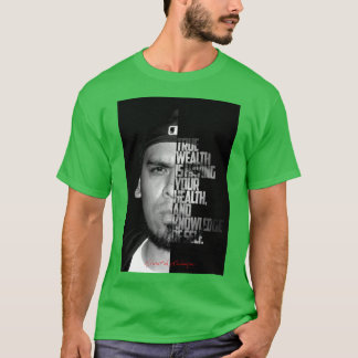Immortalechnique-Porträt mit Lyricypography-Jungen T-Shirt