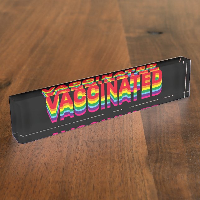 Impfstoff mit Stolz queer schwuler Regenbogen schw Namensplakette (Seite)