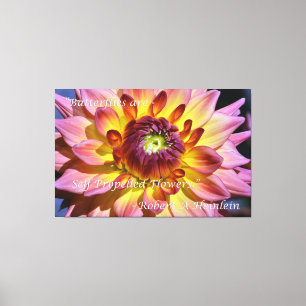 Impression inspirante sur la belle Dahlia