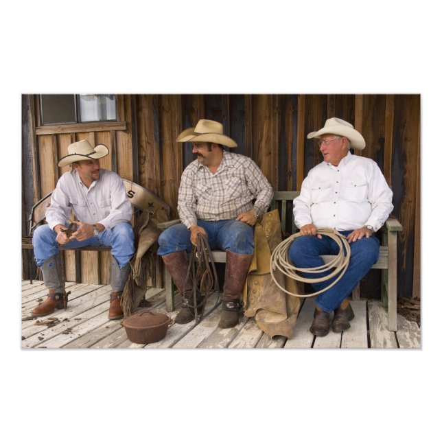 Impression Photo Amérique du Nord, USA. Cowboys se relaxant et (Devant)