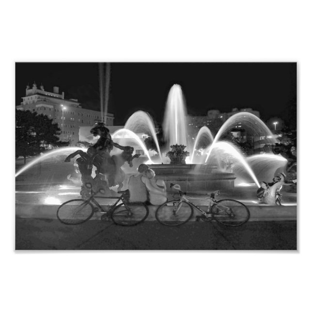 Impression Photo Amoureux à la Fontaine J C Nichols B W (Devant)