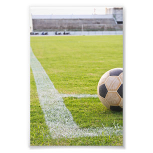 Impression Photo Ballon de football sur la ligne de champ