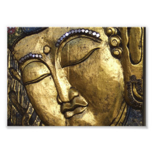 Impression Photo Bouddha d'or, yeux fermés, priant pour la Méditerr
