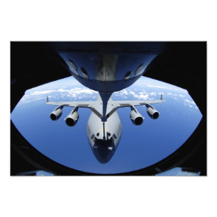 Impression Photo C.A. - 17 Globemaster III reçoit le carburant