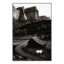 Canyons monochromes du cheval blanc - Ouvert