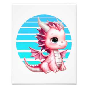 Impression Photo Ce design présente un dragon rose mignon avec un g