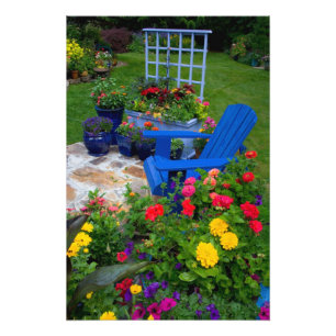 Impression Photo Conception de jardin en conteneur avec chaise bleu
