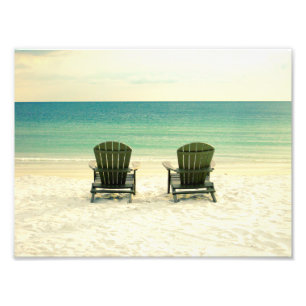 Impression Photo Deux chaises de plage donnant sur la mer