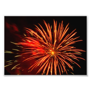 Impression Photo feu d'artifice rouge vif exposé dans le ciel noir