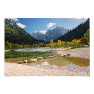Impression Photo Lac Jasna dans les Alpes slovènes à l'automne