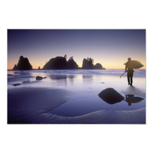 Impression Photo Montage d'un homme portant un kayak, plage de ShiS