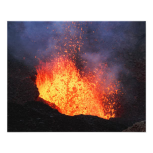 Impression Photo Paysage volcanique - éruption de lave chaude du cr