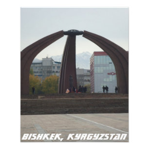 Impression Photo Place de la Victoire de Bishkek - Kirghizistan, Ki