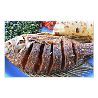 Impression Photo Poissons, chapati, légumes verts du Kenya, Afrique