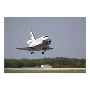 Impression Photo Space Shuttle Discovery approche l'atterrissage 2