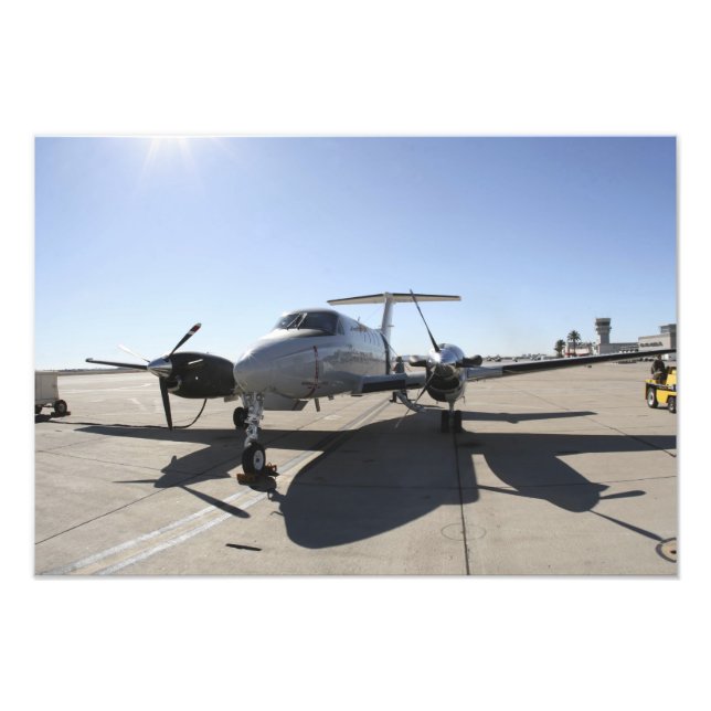 Impression Photo Un avion UC-12F King Air (Devant)